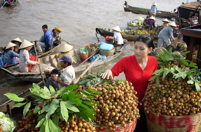 photos-de-marchands-flottants-a-can-tho-vietnam marchés flottants