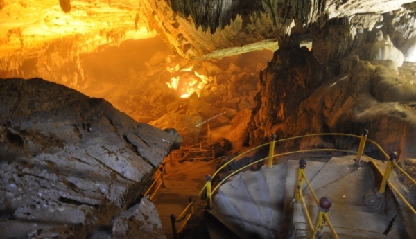 grotte de hua ma ba be vietnam voyage